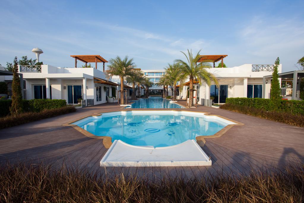 The Verona Villa Hua Hin Exterior photo