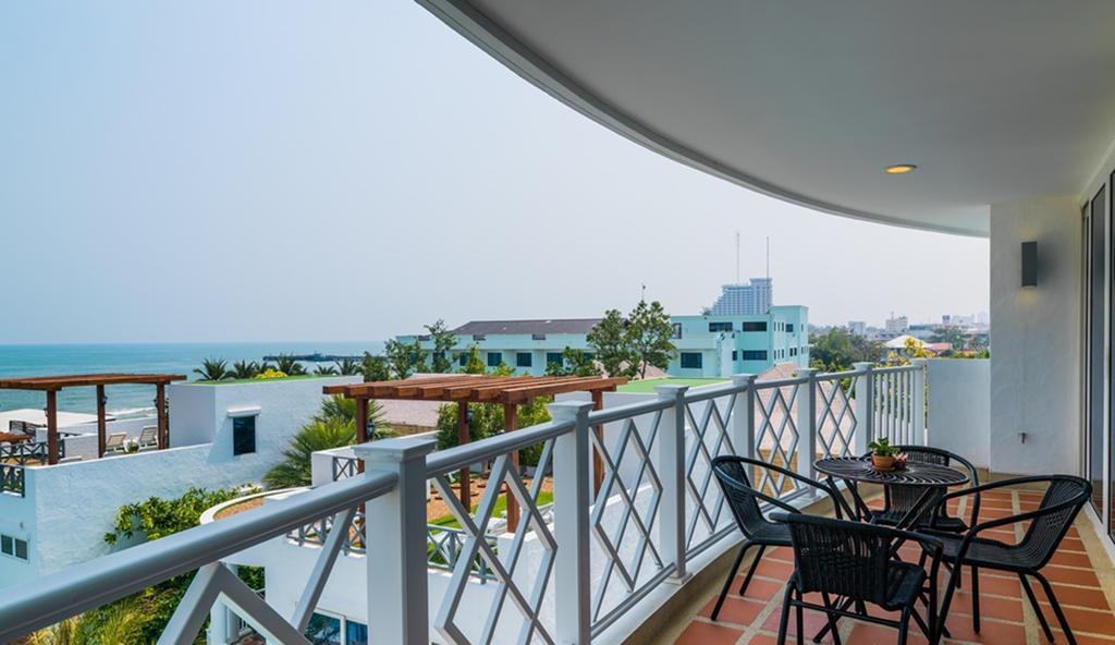 The Verona Villa Hua Hin Exterior photo